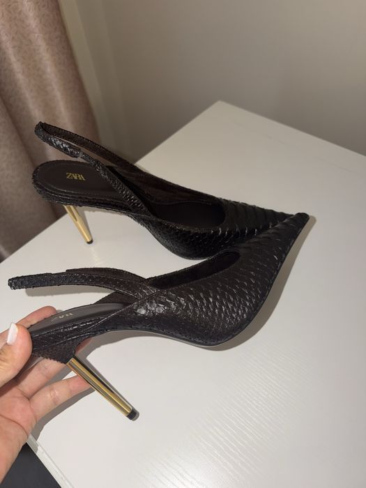 Новые туфли Zara