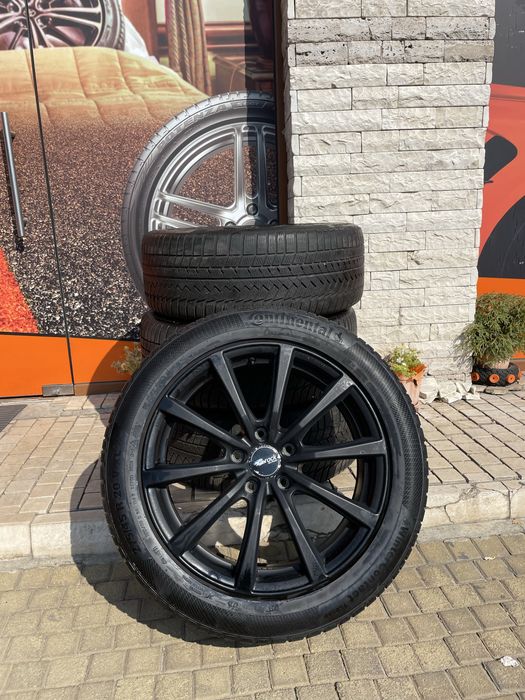Оригинални джанти Brock 5x127 20’’ 8.5J с гуми 275/45R20 Grand cheroke Durango