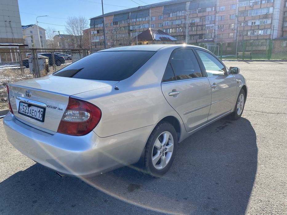 Тайота камри 30 2003г