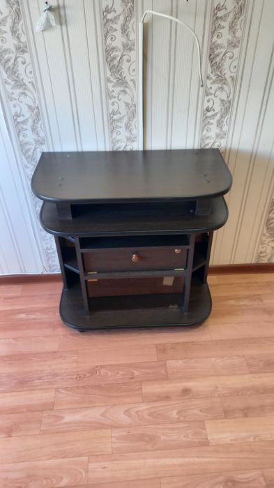 Тумба для телевизор