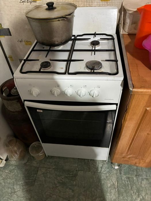 Продам плиту почти новая