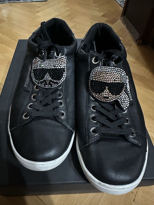 Оригинални обувки Nike, Plein sport, Liu jo, Steve Madden и др.