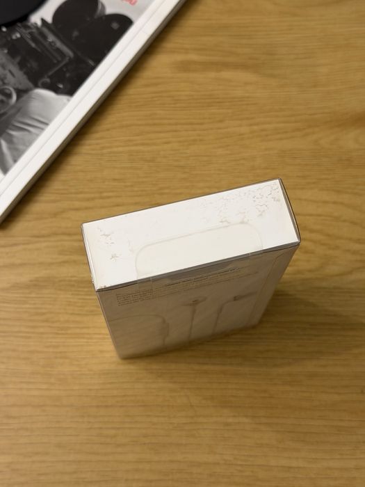 Редки колеционерски Apple in-ear headphones ME186ZM/B запечатани