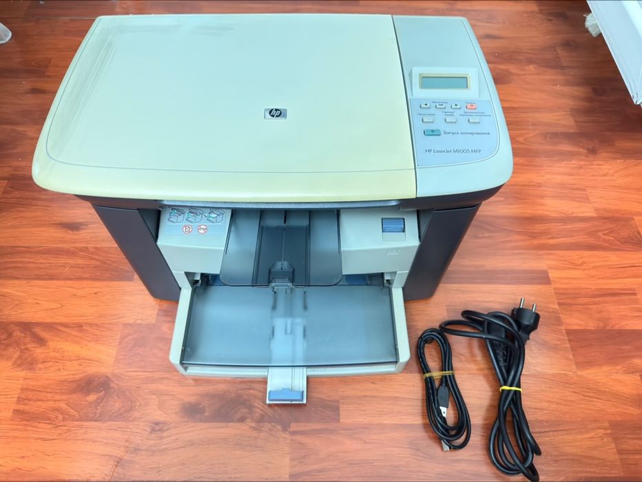 Принтер HP LaserJet M1005 MFP