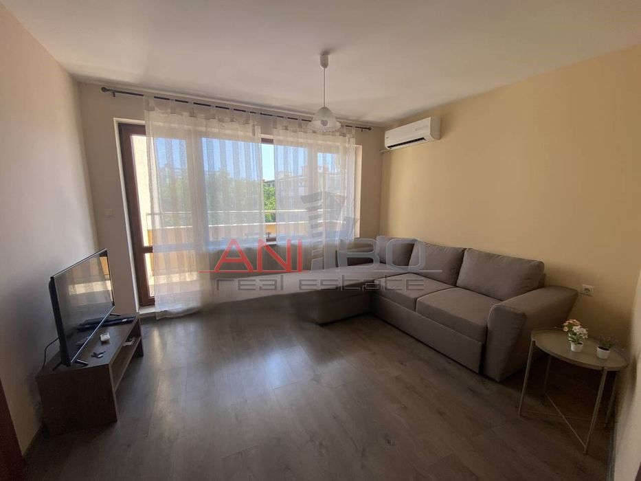 Дава се под наем Двустаен апартамент в Варна, Гръцка махала - 60 кв.м за 598.23 € - Снимка #1