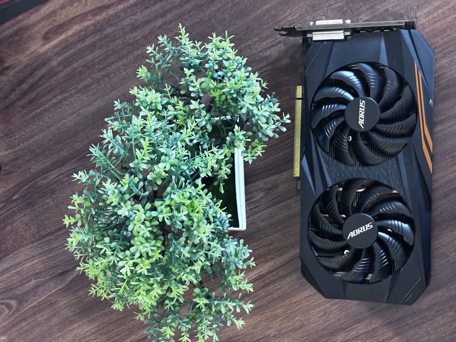 Gigabyte AORUS Radeon RX 580 8 gb