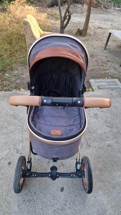 Коляска б/у состояние отличное