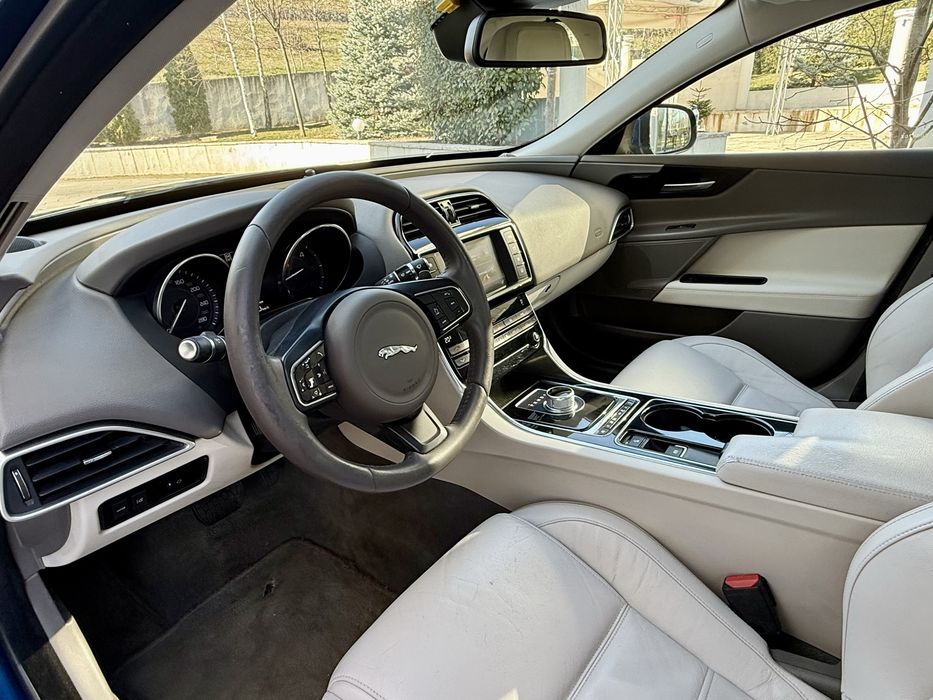 JAGUAR XE 2016 — imagine 5