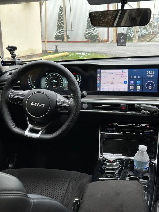 kia k5 2023 yili
