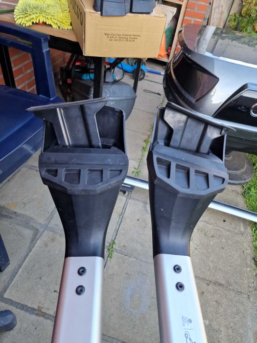 Wv Golf 7/8  напречни греди оргинални