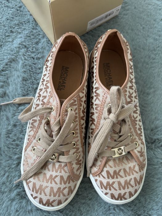 Tenesi super usori Michael Kors