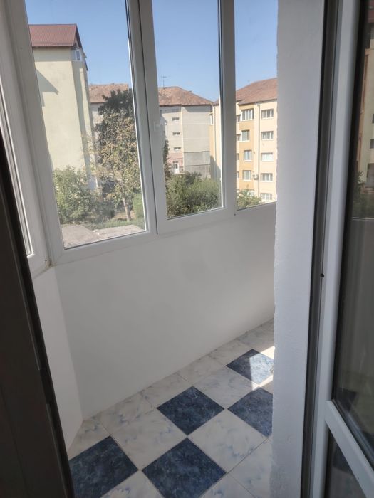 Inchiriez garsoniera complet renovata