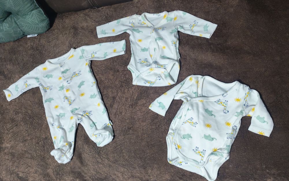 Бебешки дрешки Rainy, почти не използвани