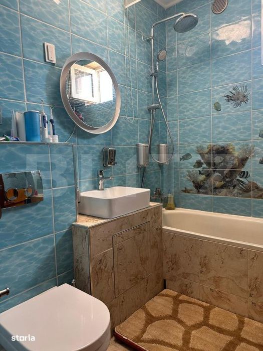 Apartament modern cu 3 camere, complet mobilat si utilat – Zona semi