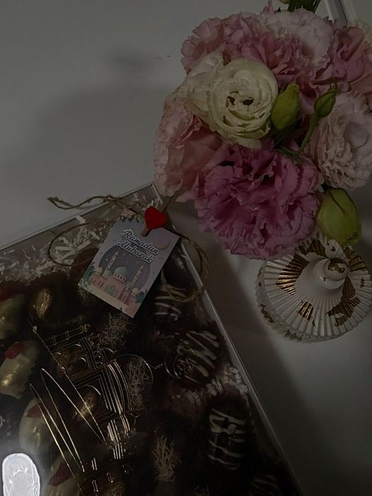 Финики в шоколаде алматы