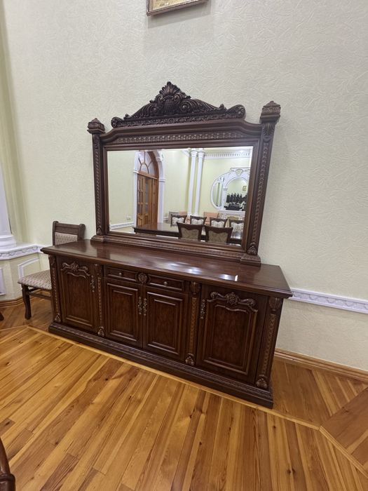 Mebel zal kamod stol stul