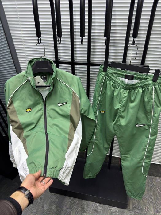 Trening Barbati Nike TN Verde!