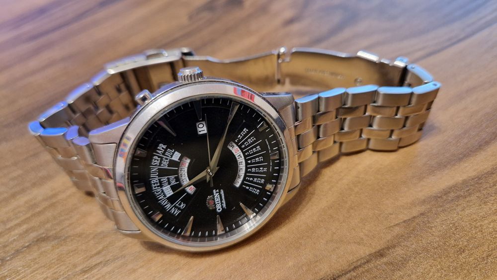 Ceas Orient Multi Year Calendar