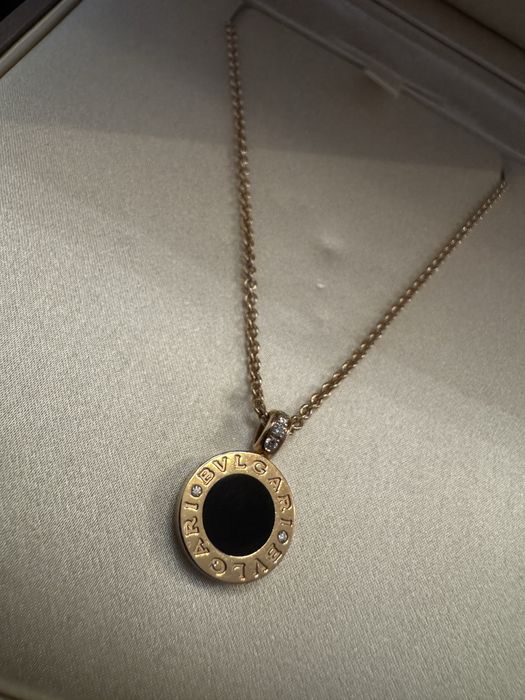 BVLGARI бижута обеци и колие