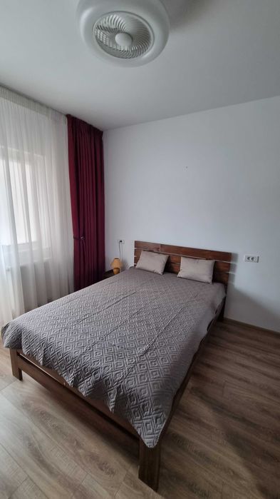Inchiriez apartament 2 camere, decomandat, Grand Kristal Residence