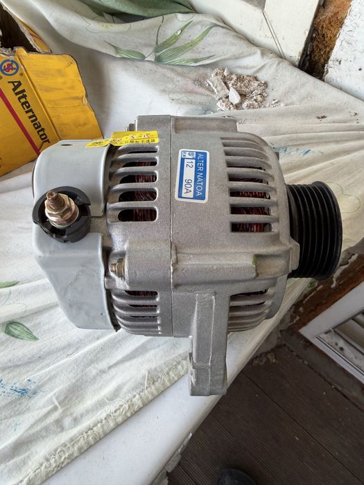 Генератор для машины Honda