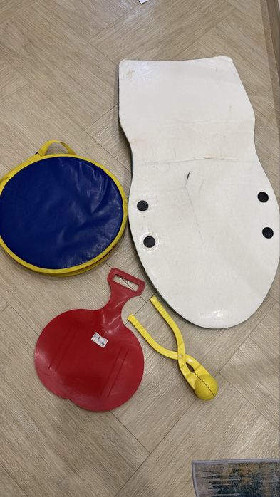 Ледянки для катания на горке