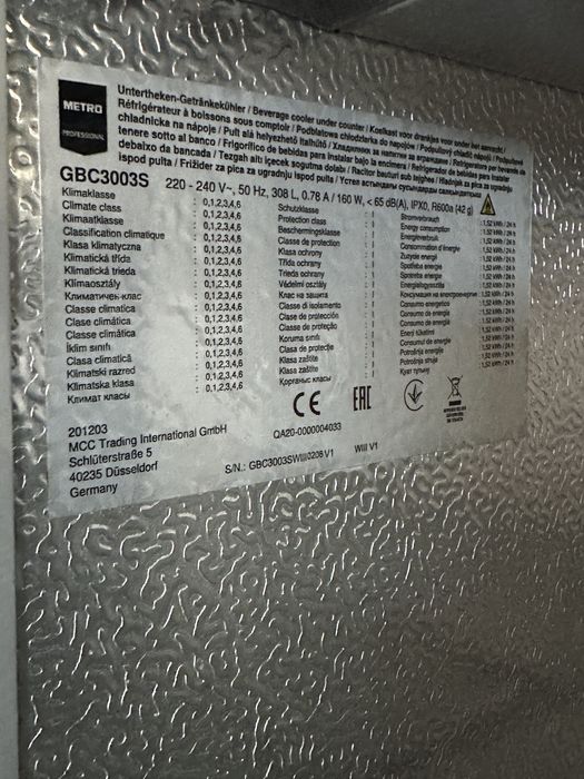 Vand vitrina frigorifica Profesional Metro GBC3003s INOX
