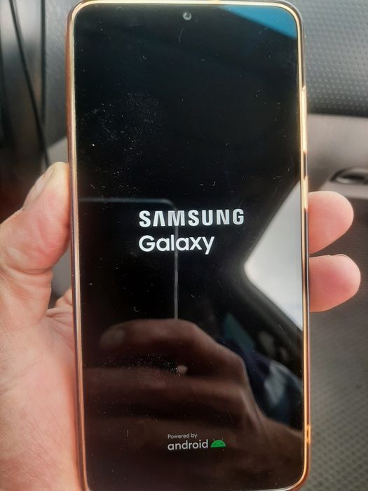 Продам самсунг А-50,А-05,Realme21y