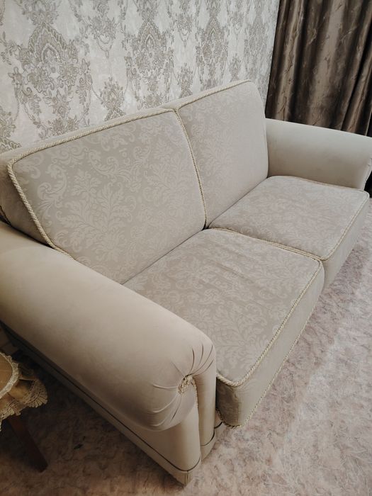 Продаётся диван...