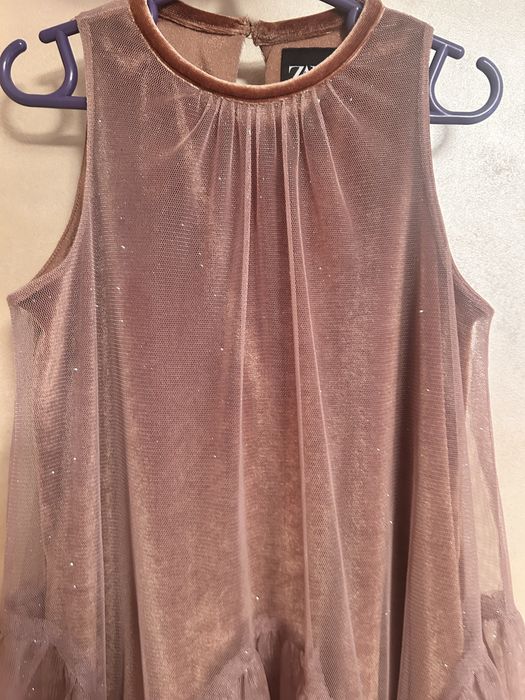 Платье Zara (рост 116-на 5-6 лет )
