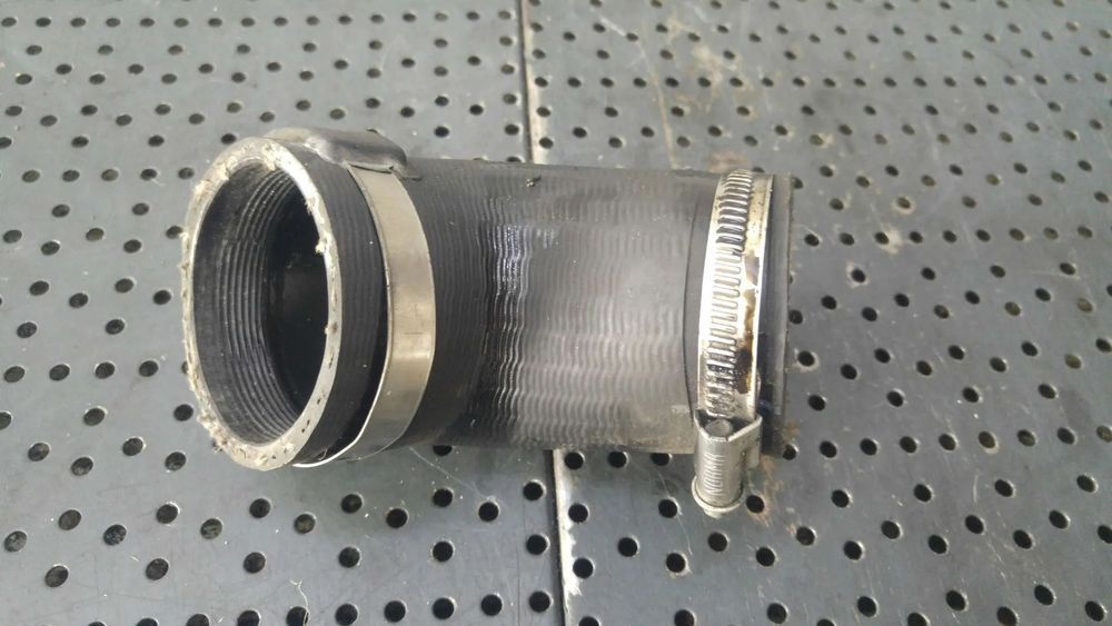 Furtun intercooler 1.8 b vw passat cc 1k0145838m