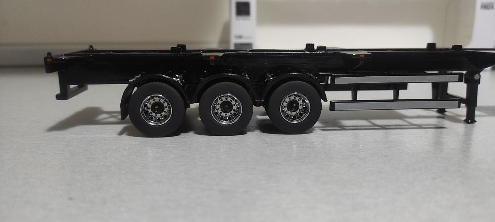 Метални модели мащаб 1:50