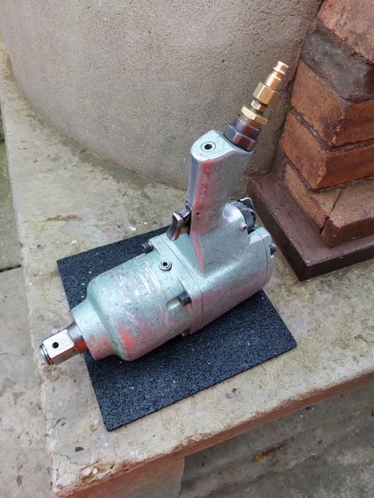 Pistol impact 1 inch