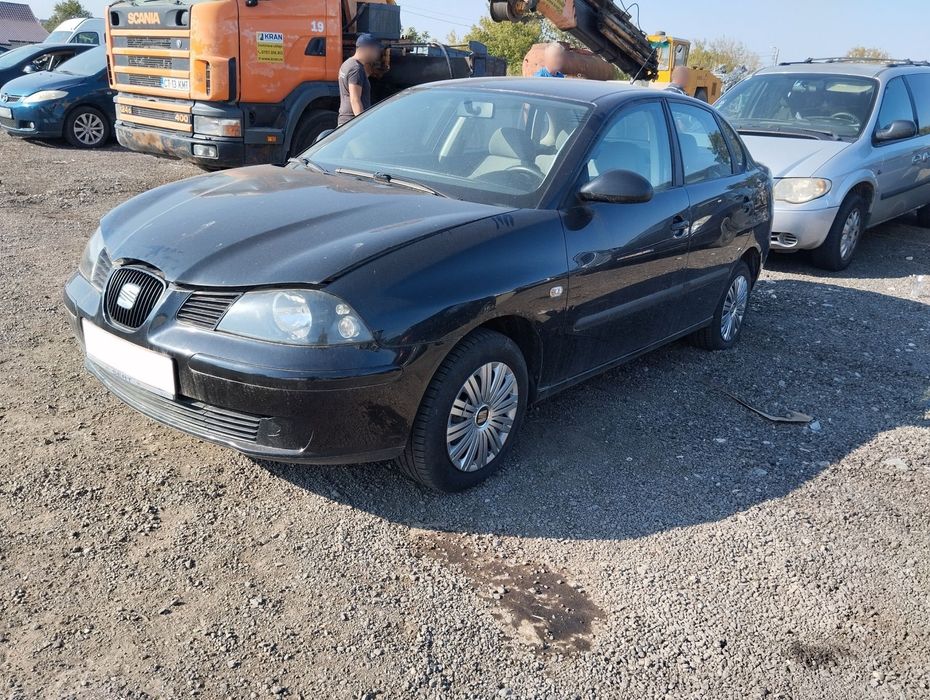 Dezmembrari  Seat CORDOBA (6L)  2002  > 2009 1.4 16V Benzina