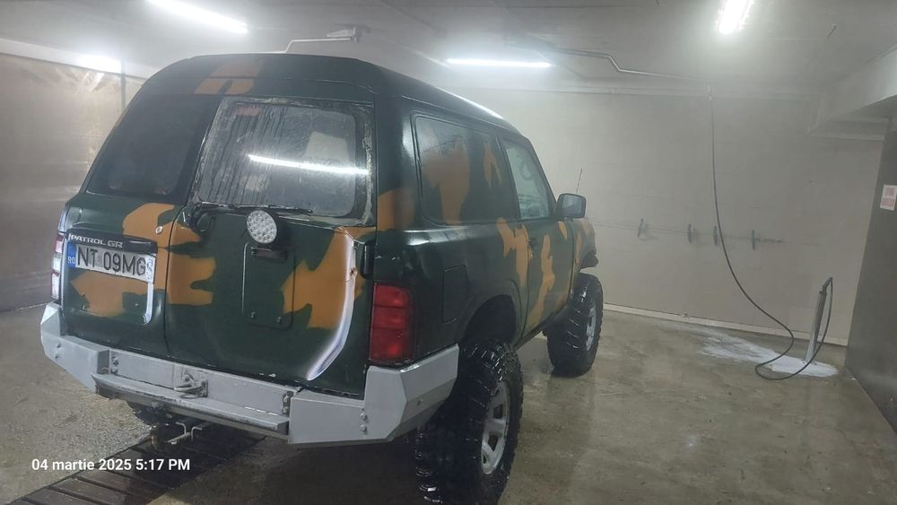Vând Nissan Patrol offroad