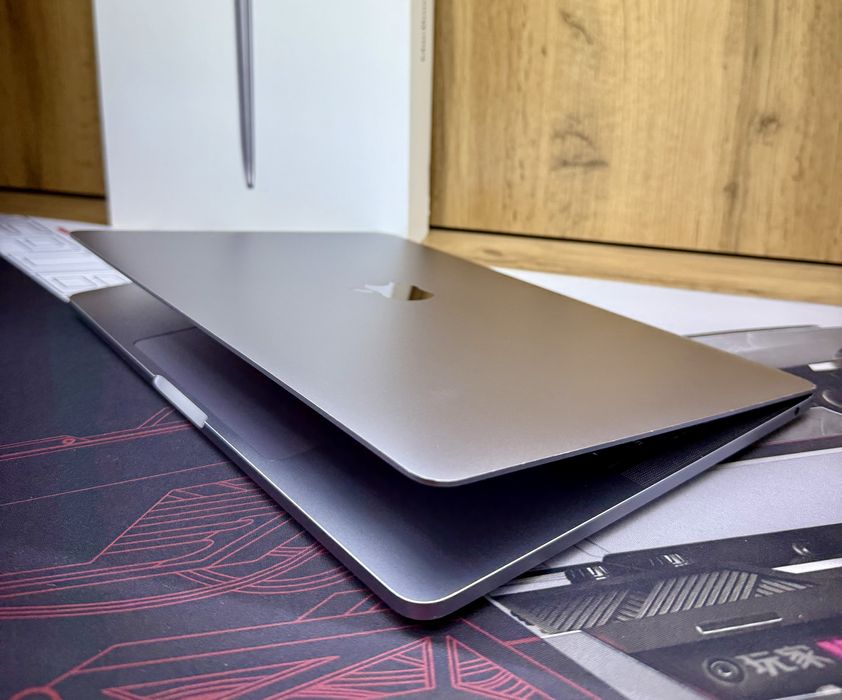 Macbook Pro M1 13inch Touch Bar Touch Id