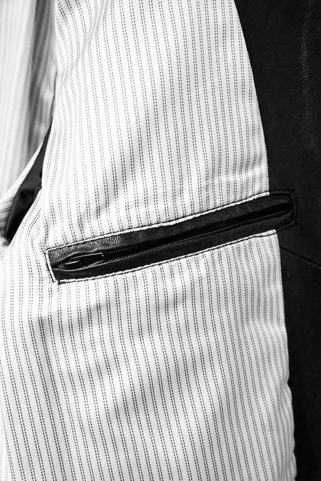 Мъжко кожено яке от естествена кожа в черен цвят