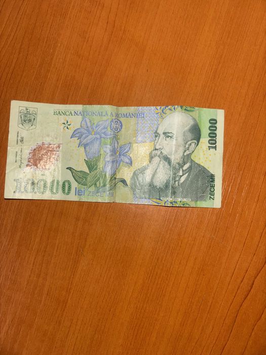 Vând bancnotă de 10000 lei vechi