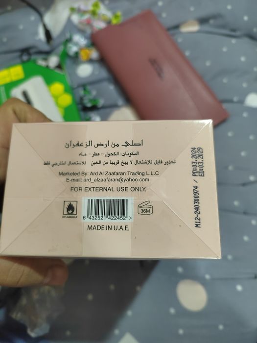 Erkak va ayollar uchun atr