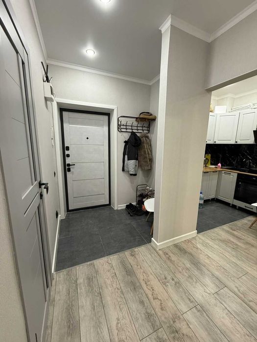 ПРОДАМ евро 2х ком в ЦЕНТРЕ