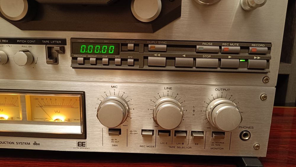 Магнитофон TEAC  X-1000R