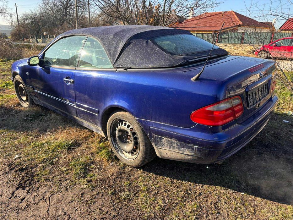 w208 2.0 бензин 136 на части цвят (935U)