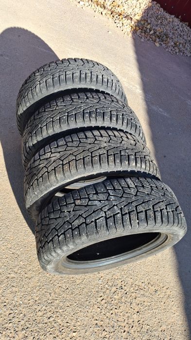 Автошины 205/55 R16 шипованные