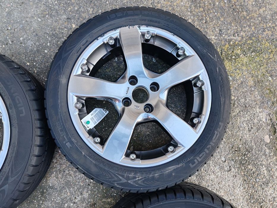 Ooel cirsa, Toyota Yaris 4x100 16 цола