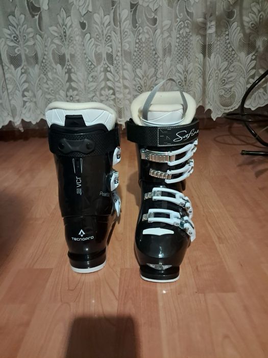 Дамски ски обувки Tecnopro