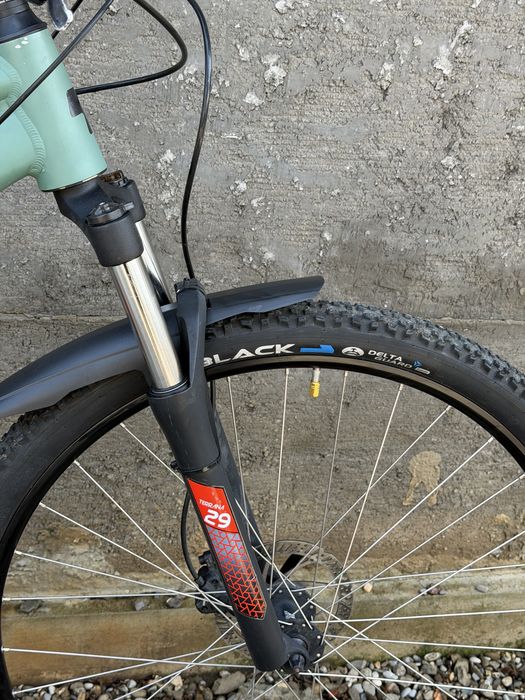 Cube Aim Pro – Mărime L, roți 29”,orange olive