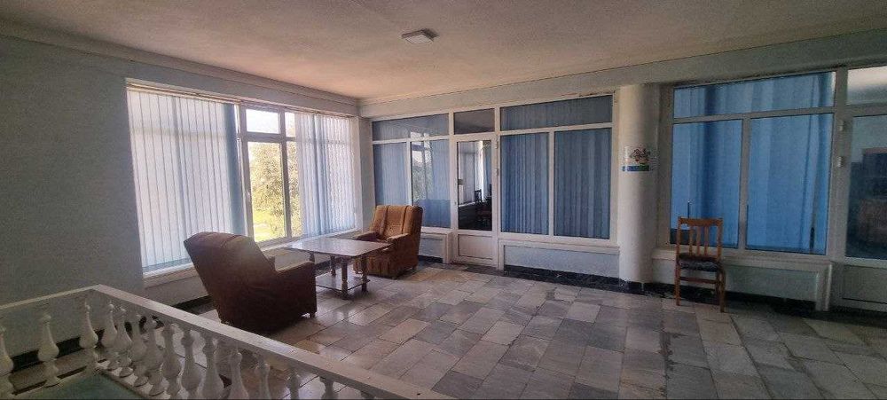 Офис, ўқув маркази хизмат кўрсатишга мўлжалланган бино ижрага берилади