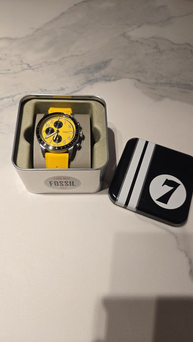 Часовник Fossil FS6044