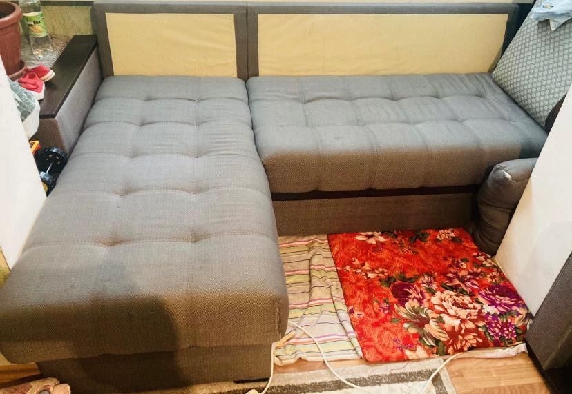 Срочно продается раскладной диван