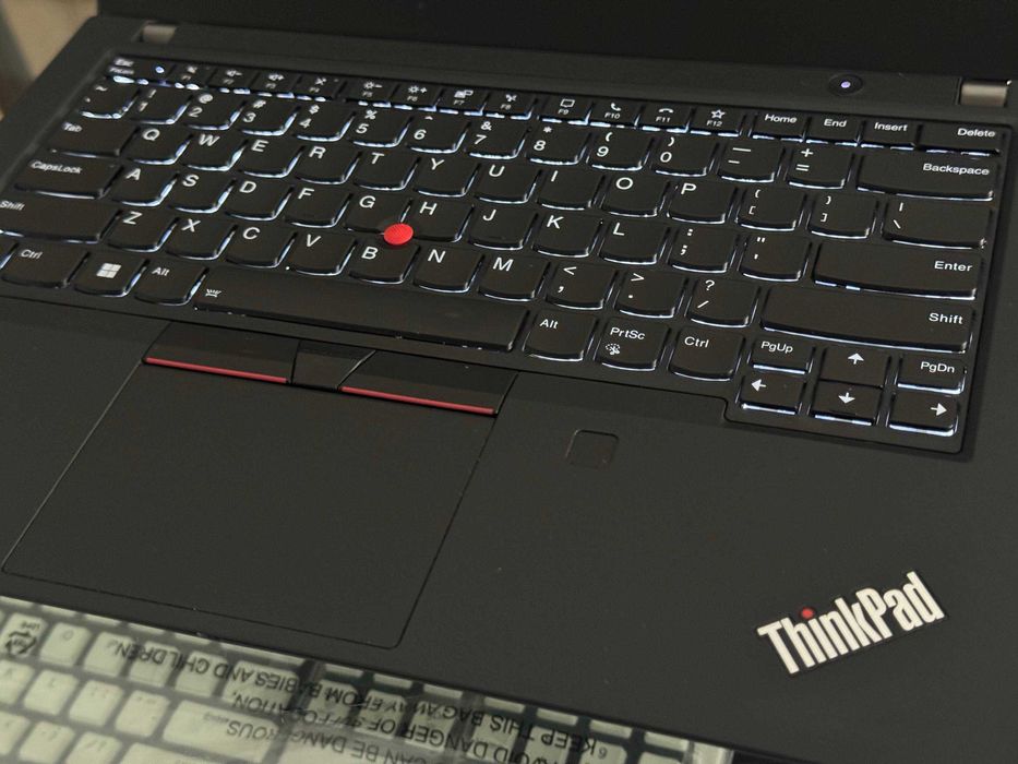 Lenovo ThinkPad T14 intel Core i5-1145G7 озу8гб 128ssd